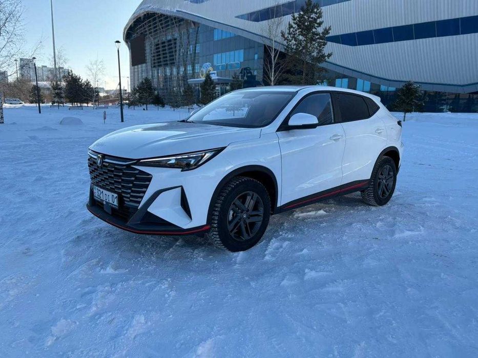 Аренда автомобиля CHANGAN X5 PLUS