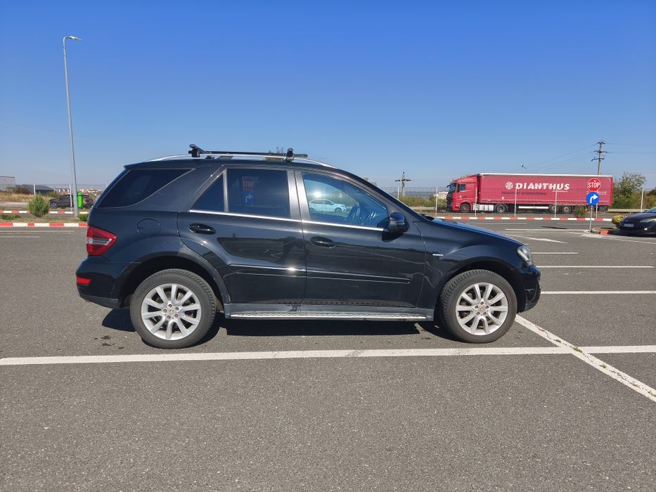 MERCEDES-BENZ ML-Class 2011 — imagine 3