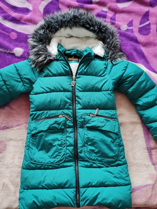 Продам зимнюю куртку