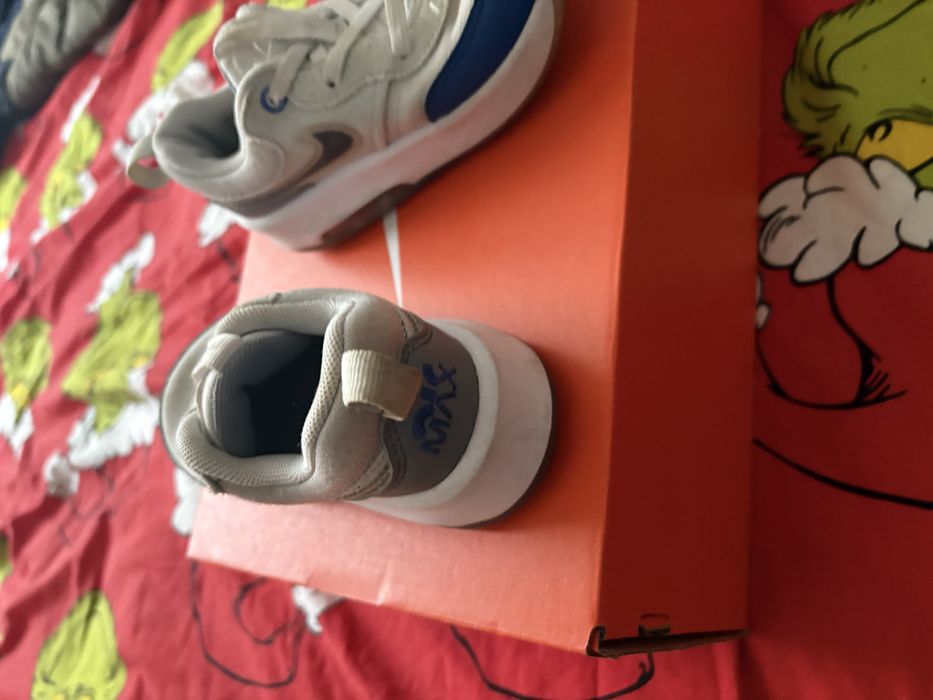 Маратонки Nike air max