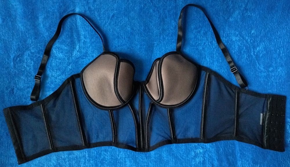 Продам красивый бюстгалтер!