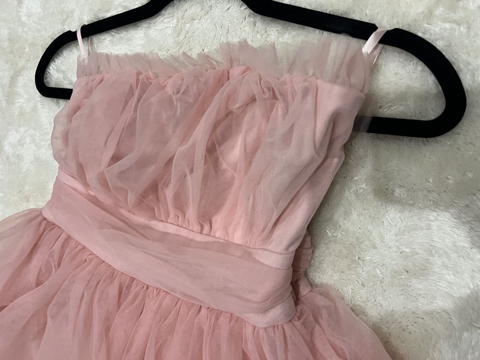 Официална рокля в розово