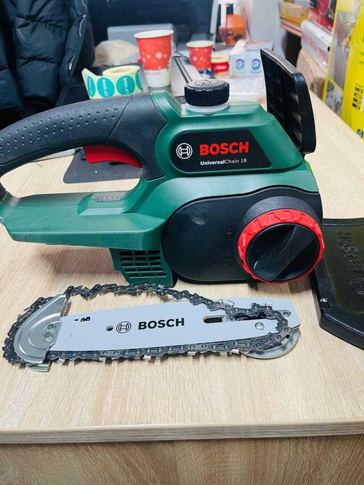 Drujba cu lanț Bosch UniversalChain 18, fără fir