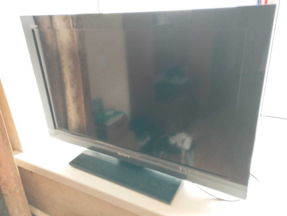 Продам диван-кровать, холодильник