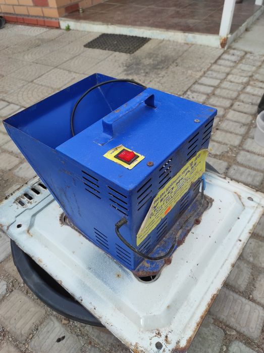 Зернодробилка,  дробилка для зерна