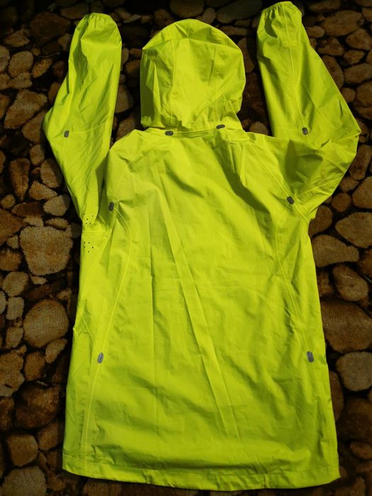 Jacheta Nike Storm Fit S salewa hoka mammut salomon marmot