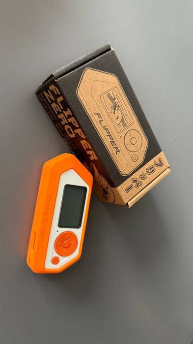 Multi-tool Flipper Zero