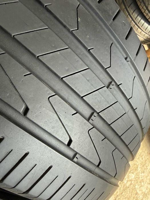 2x Anvelope Vara 235/55 R18 - Hankook Ventus Prime 3