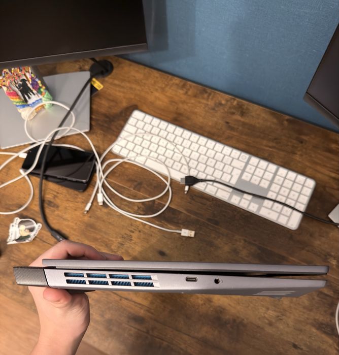 LOQ Lenovo 15IRH8 - laptop gaming, RTX 4050, I7 13th gen