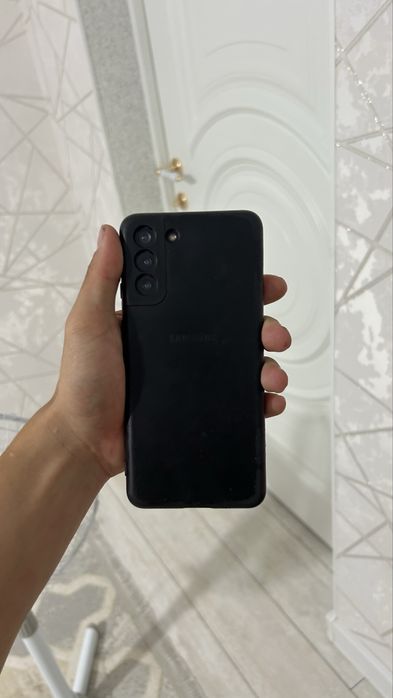 Samsung s21+ продам