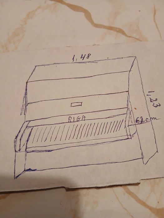 Pianina Riga  de vanzare