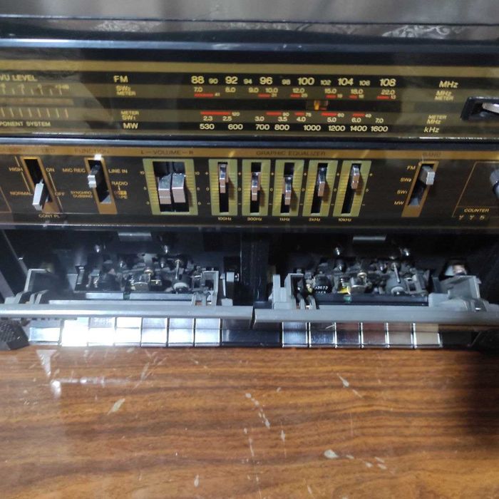 Магнитола Sanyo C-35