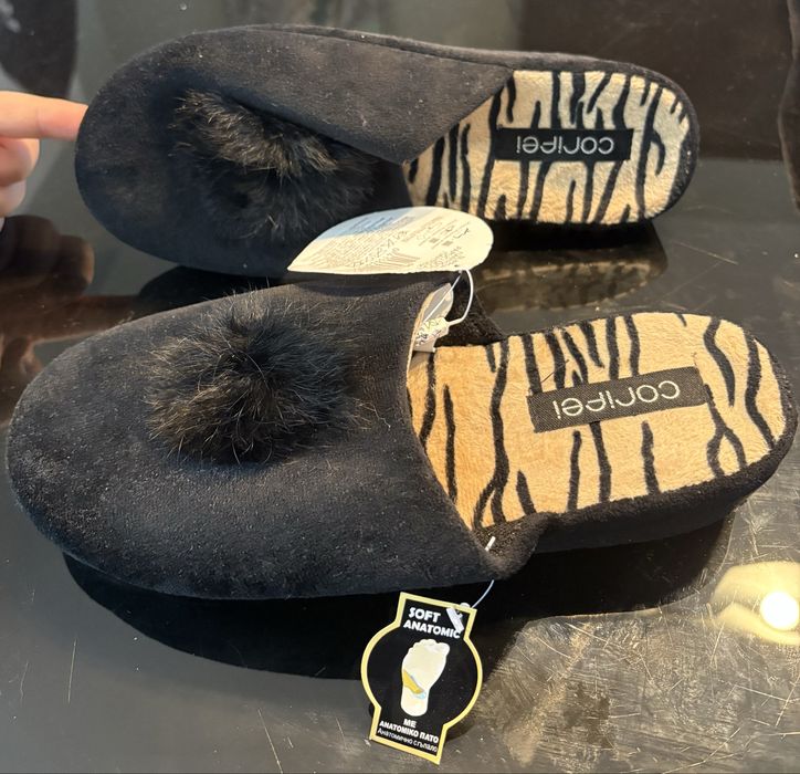 Дамски чисто ново чехли/пантофи Corifei