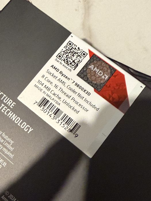 Amd RYZEN 7 9800x3d