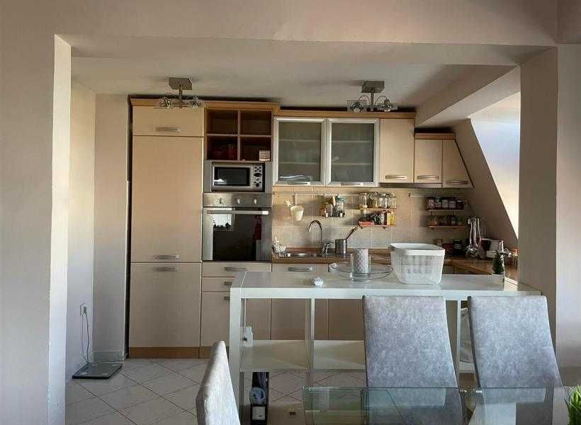 Дава се под наем Двустаен апартамент в Пловдив, Захарна фабрика - 52 кв.м за 234.6 € - Снимка #1