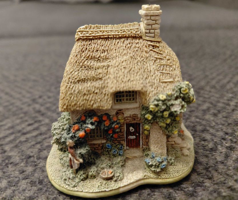 Lilliput Lane ръчно изработена в UK колекционерска къщичка