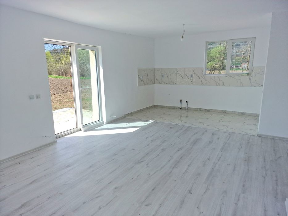 Casa tip Duplex direct de la proprietar ,  120 mp SU, teren 1000 mp, Căianu / Cluj-Napoca