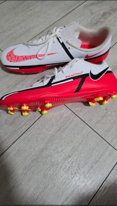 Ghete fotbal nike 43