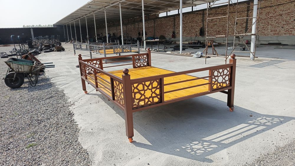 Kravat Soʻri kachila tapchan