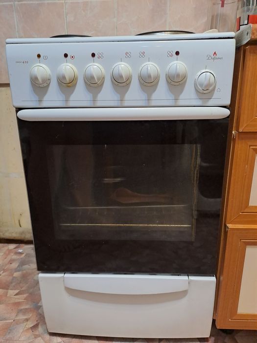 Электрическая плита