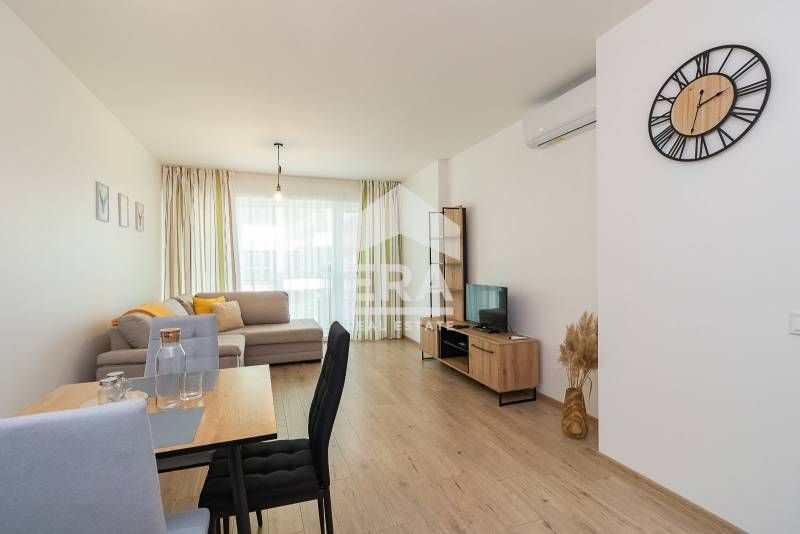 Продава се Двустаен апартамент в Варна, Левски - 60 кв.м за 3167 €/кв.м - Снимка #4