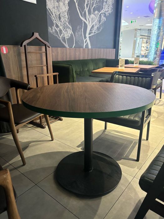 Столы круглые большие, круглые маленькие и квадратные