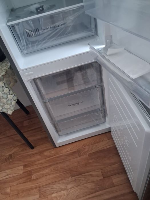 Продам холодильник