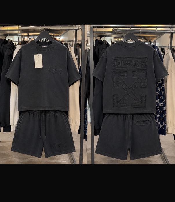 Compleu Off White