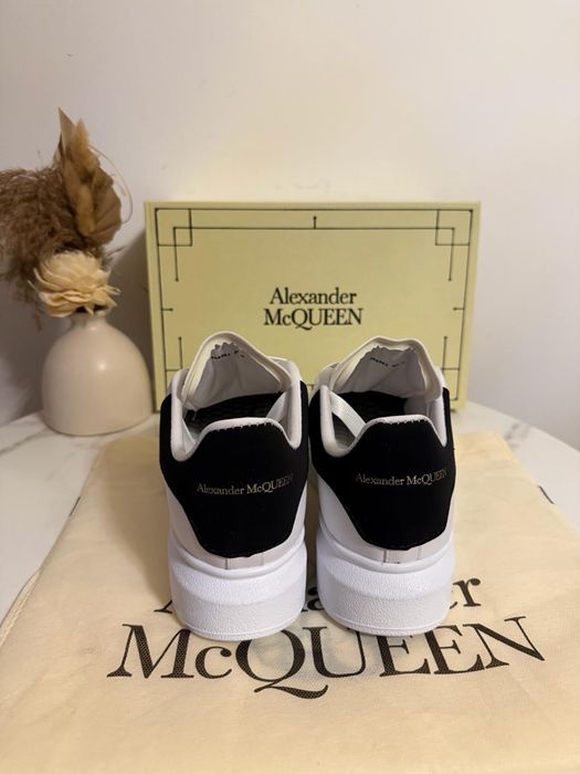Adidasi Alexander McQueen Classic