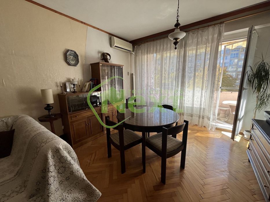 Дава се под наем Двустаен апартамент в София, Дружба 1 - 67 кв.м за 430 € - Снимка #2