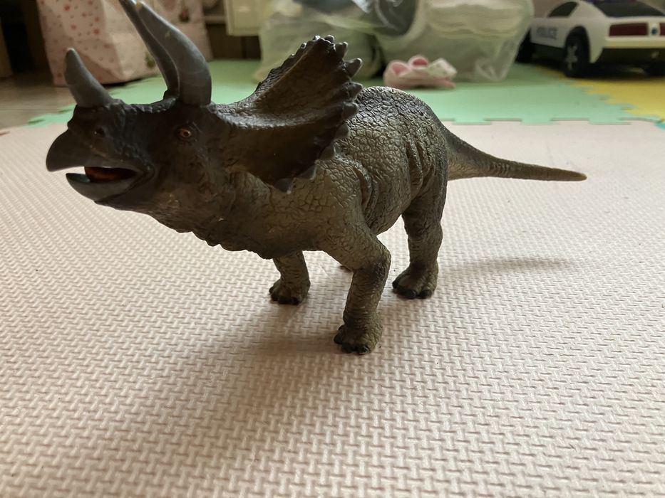 Schleich 2005 Triceratops
