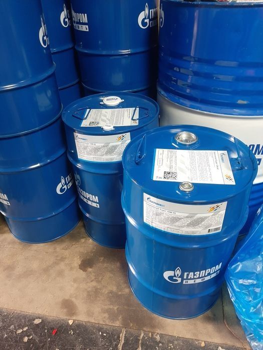 Продам канистры из под масла