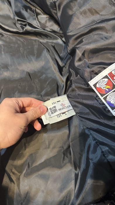 Geaca M.o.n.c.l.e.r noua NFC TAG VALID