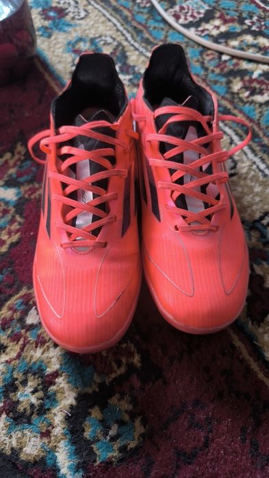 Butsa 43 razmer xolati yangi