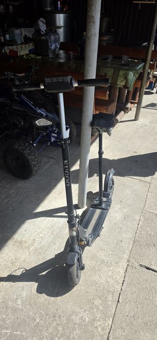 Trotineta electrica kugoo cu șa