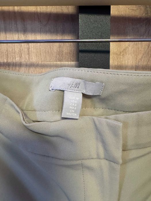 Бежов и черен офис панталони с широк крачол, H&M, 38 номер