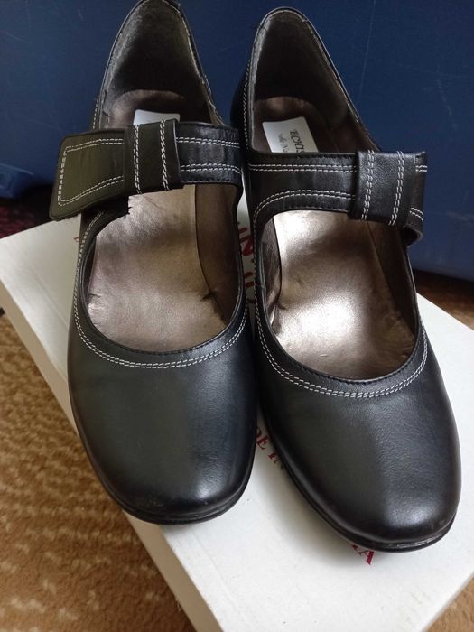 Pantofi din piele marimea 36