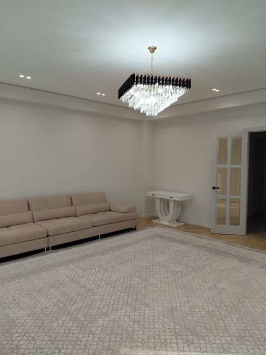 Продам 3 комн квартиру