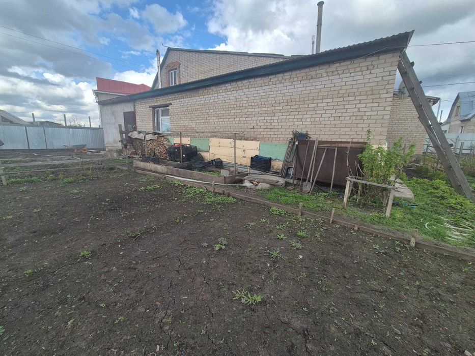 Продам дом 2 этажа 160 кв. м