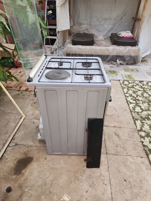 Продам плиту газовую