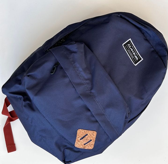 Две текстилни раници Dakine & Napapijri