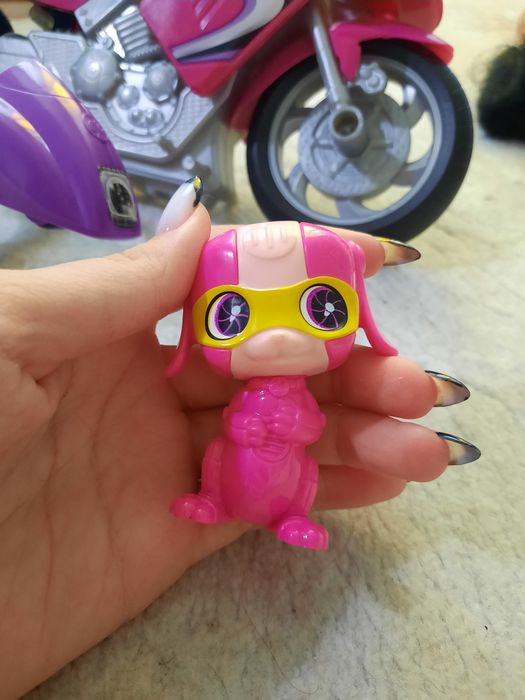 Кукла барби на мотоцикле