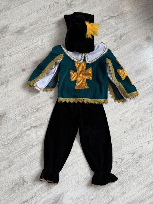 Новогодний маскарадный костюм на утренник