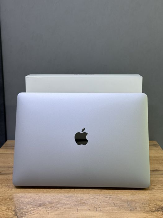 MacBook Air M1 8/256 GB 13’ | Mobile Zone