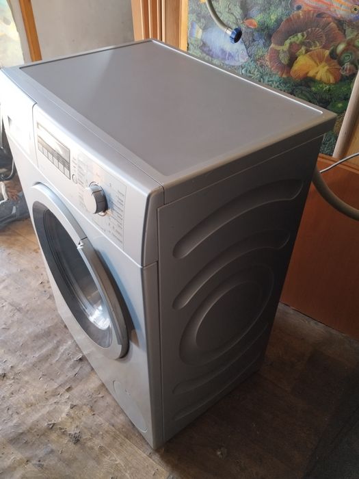 Продам стиральную машину Bosch