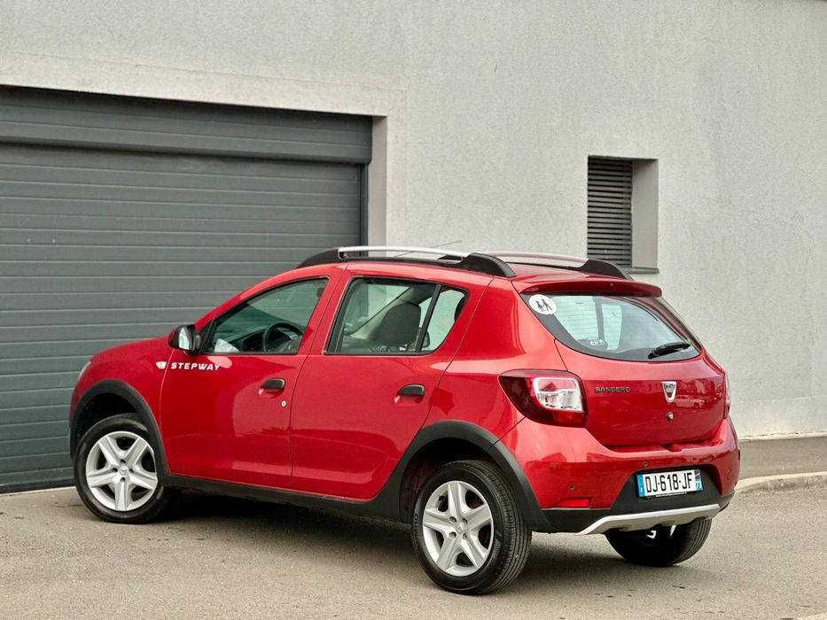 Dacia Sandero Stepway 2015