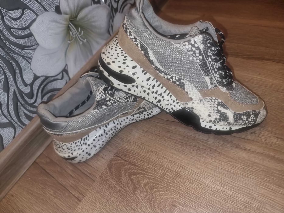 Обувки  Steve Madden