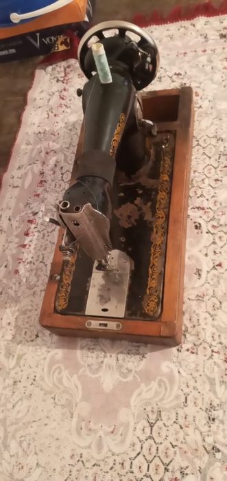 Продам ручную швейную машину