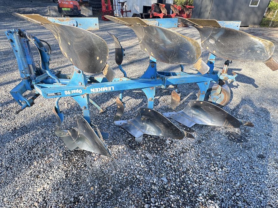 Plug LEMKEN OPAL 3 brazde