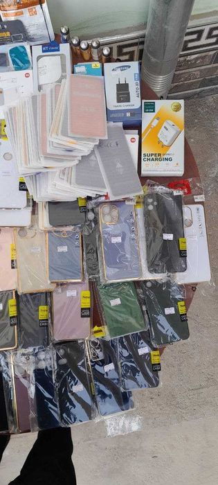 Телефон аксессуарлари сотилади, оптом